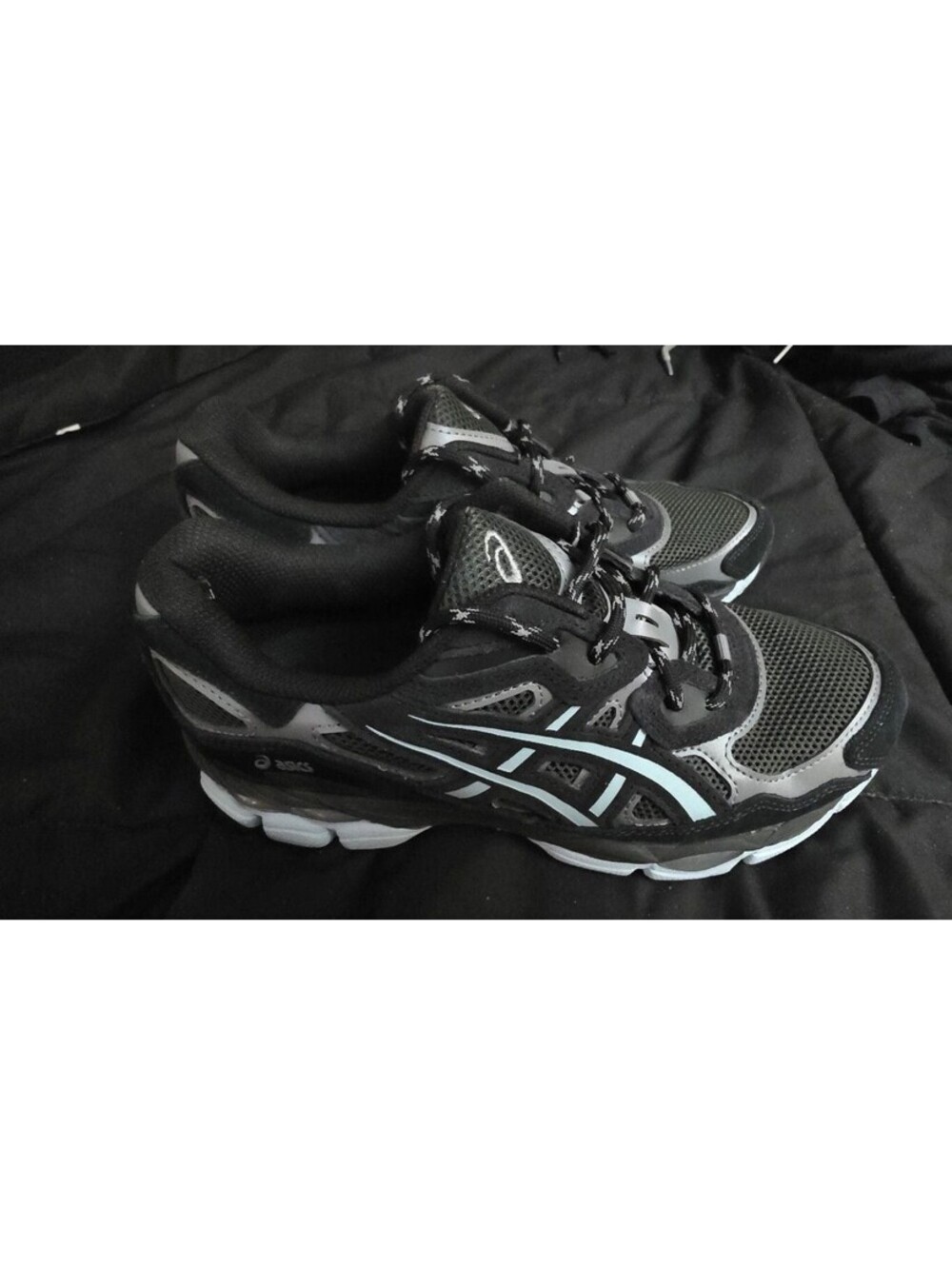 ASICS Gel-NYC Size 7 Black Graphite Grey Sneakers